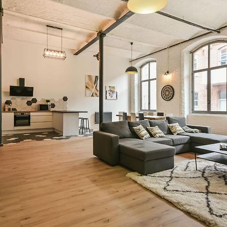 Loft De L'Usine - Welkeys Apartman Tourcoing Kültér fotó